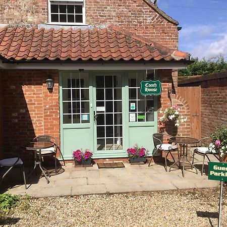 Coach House Wroxham Holiday Cottage Eksteriør billede
